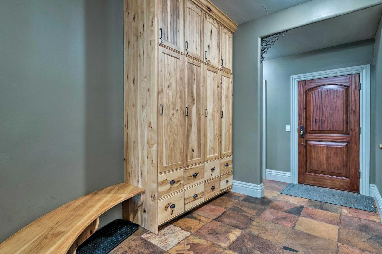Family-Friendly Utah Vacation Rental Near Skiing! Sandy Bagian luar foto